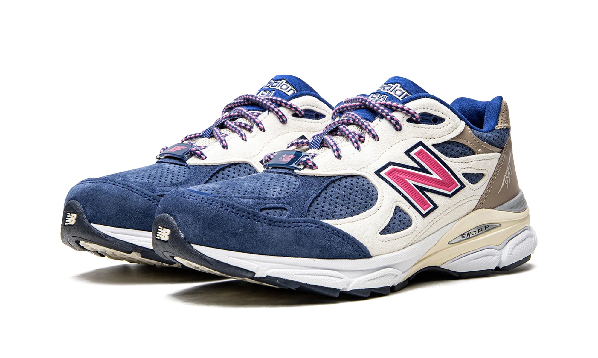 Street Fit Chic Outfit 990 v3 "Kith Daytona"