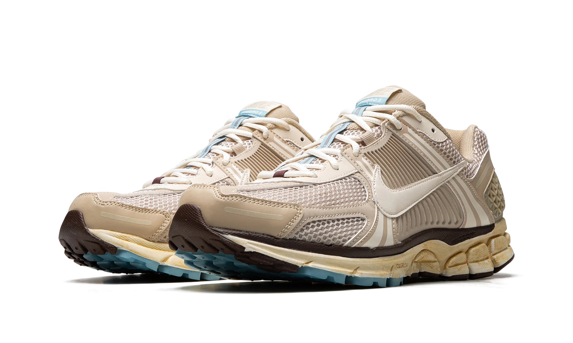 space - themed running shoes VOMERO 5 MNS WMNS "Oatmeal"