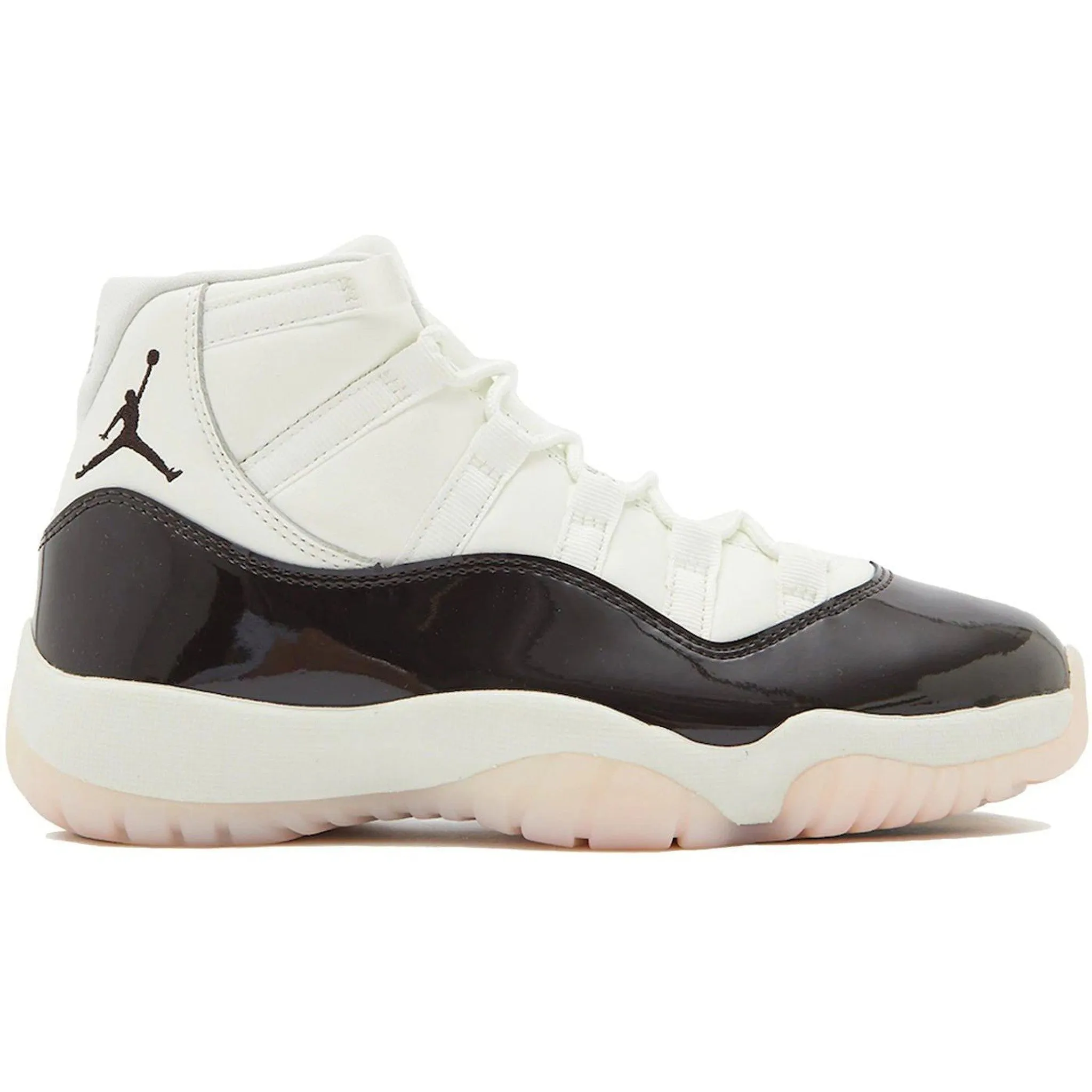 buckle Lightweight Jordan 11 Retro Neapolitan (Women's)