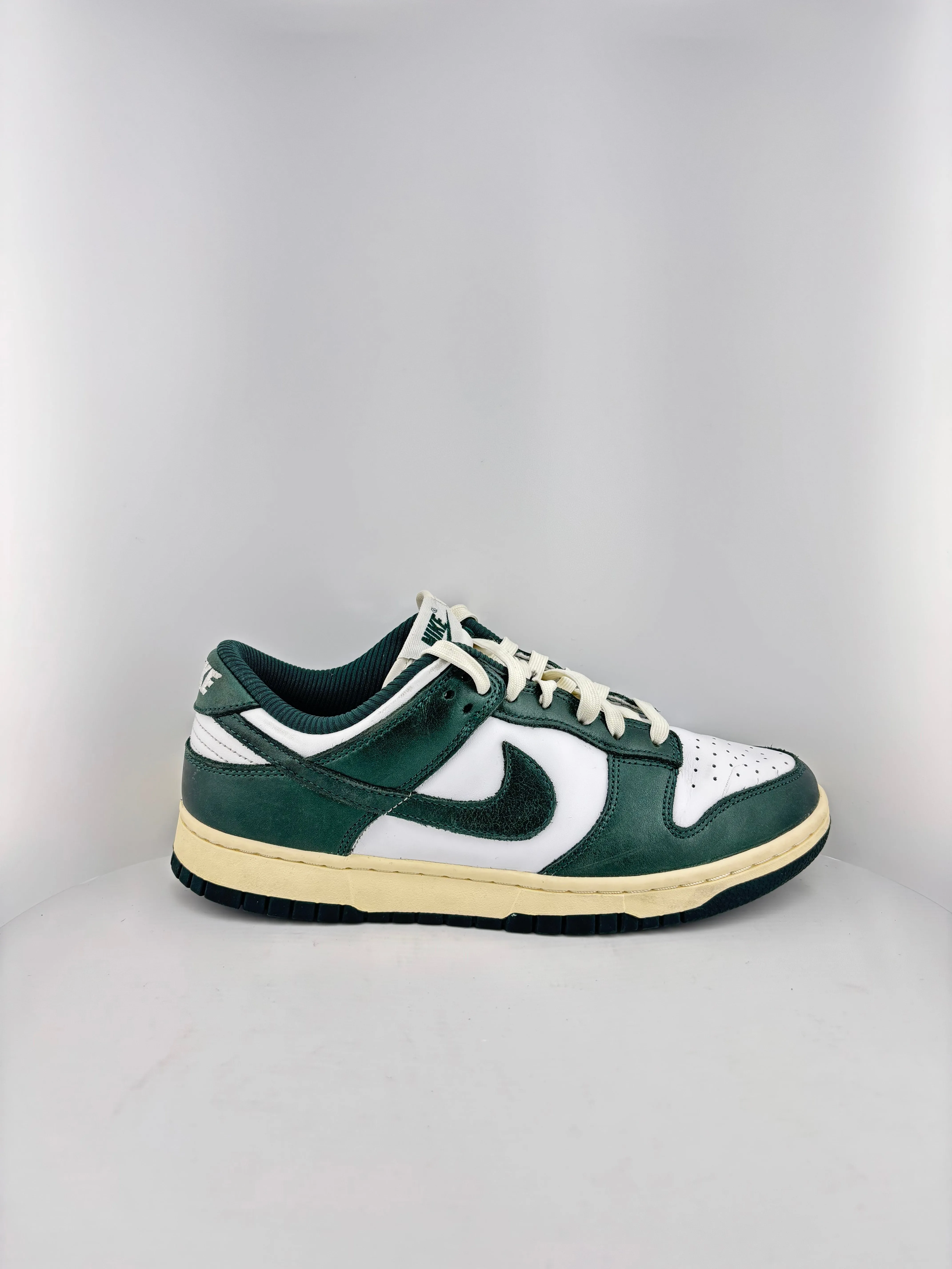 Trend Focused Anti Fatigue Nike Dunk Low Vintage Green (W)