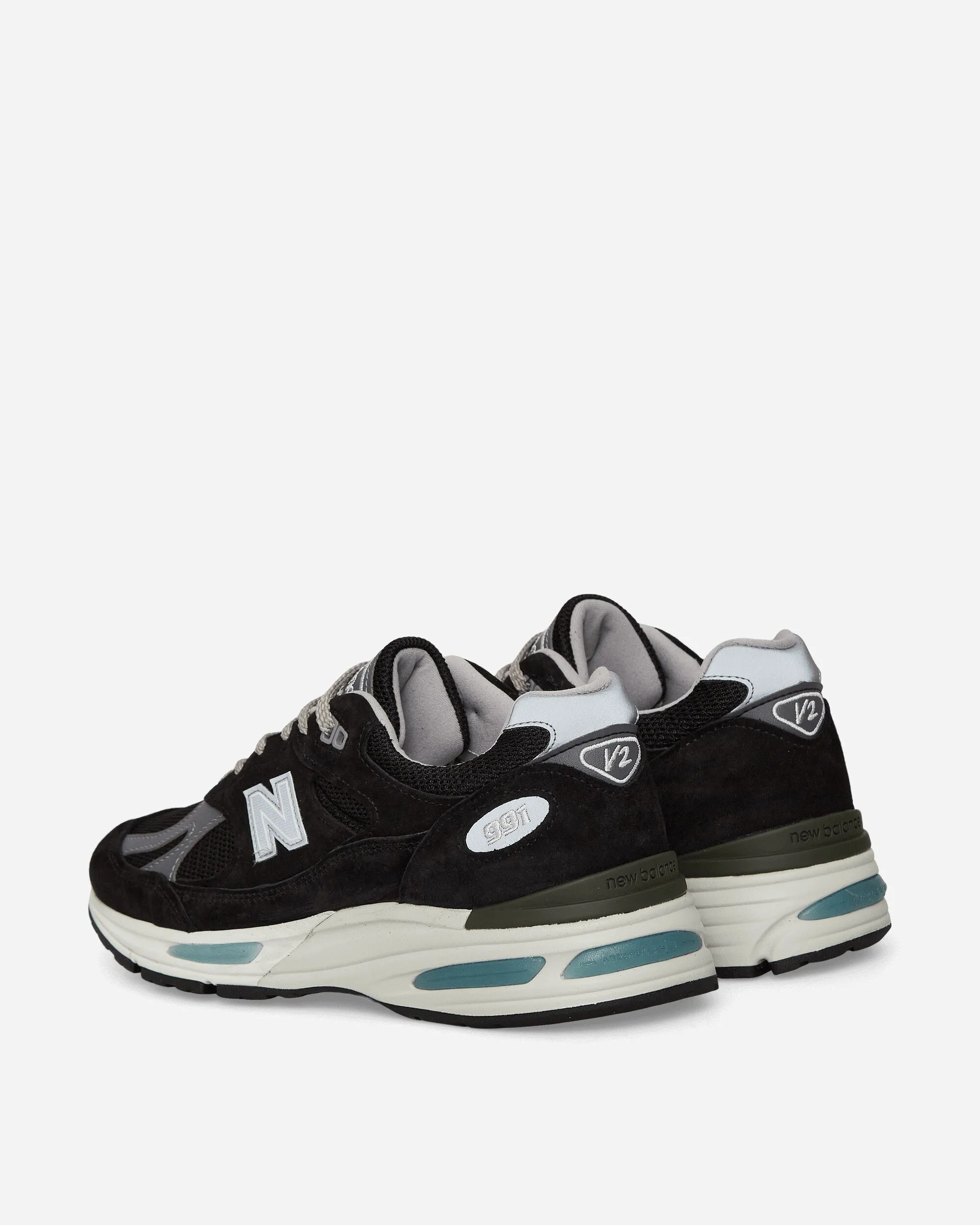 Made in UK 991v2 Sneakers Black / Smoked Pearl / Silver Cushioned Insole Comfortable