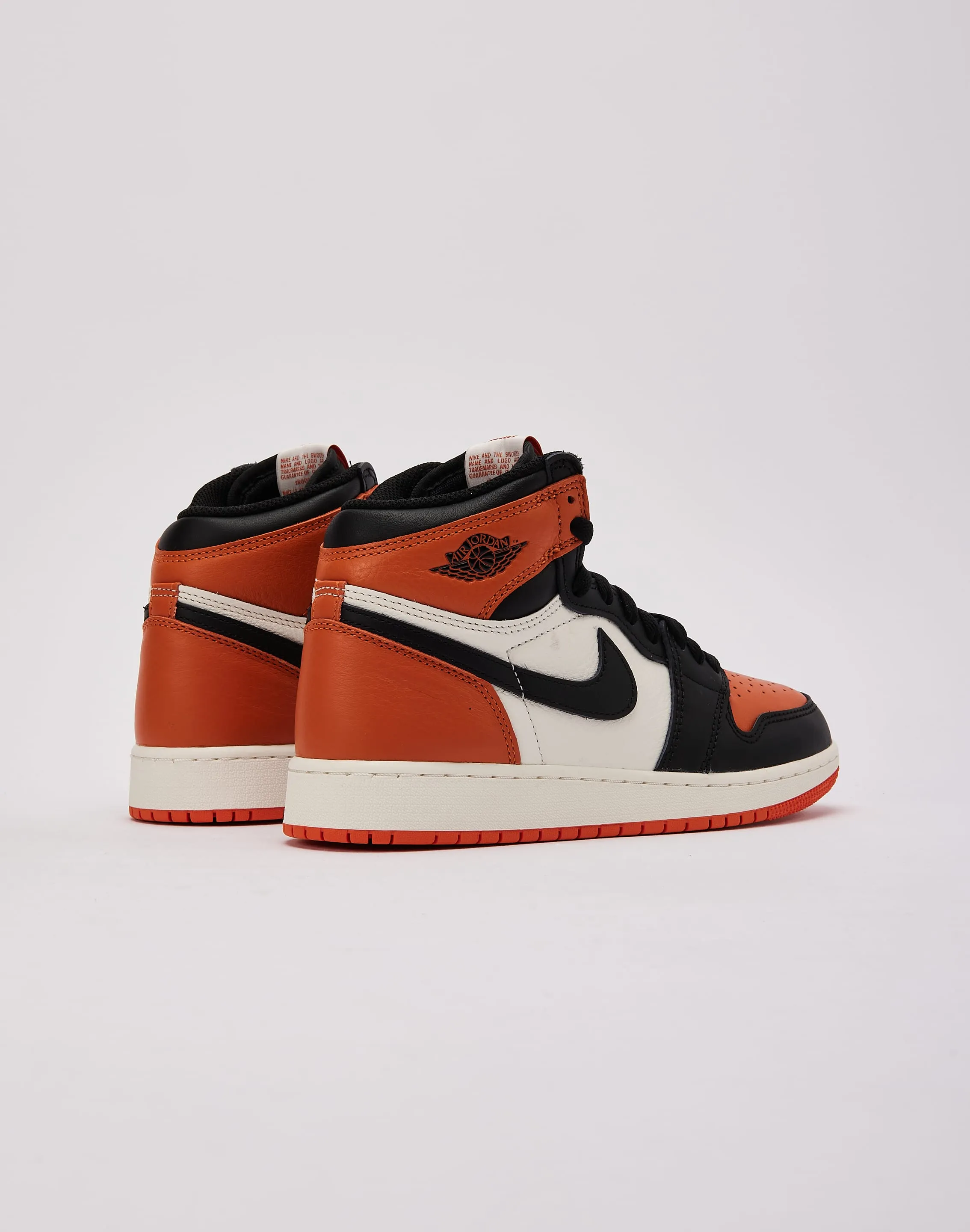 Reinforced toe Flexibility Jordan Air Jordan 1 Retro High OG 'Shattered Backboard' Grade-School