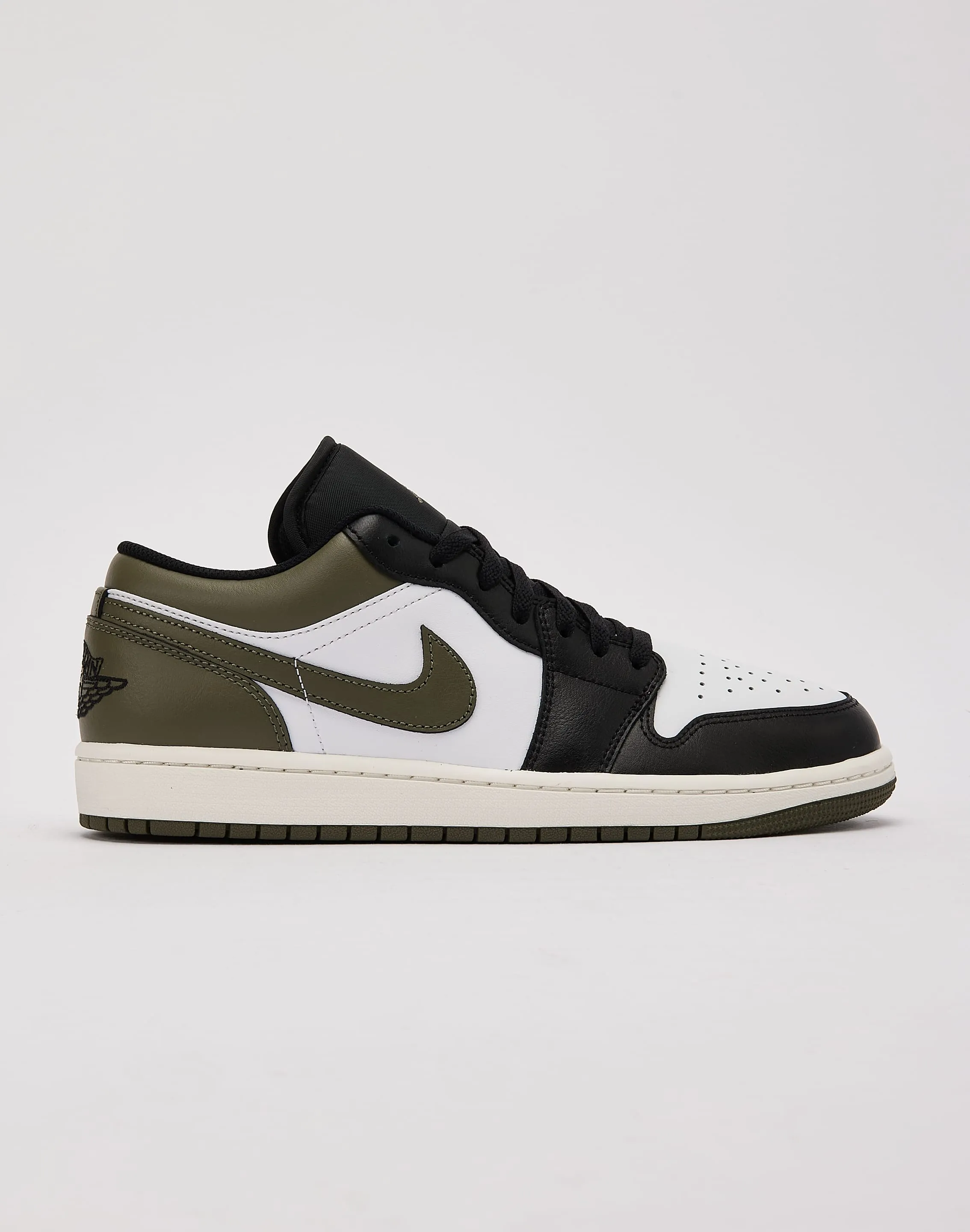 Jordan Air Jordan 1 Low Easy To Clean Narrow Fit