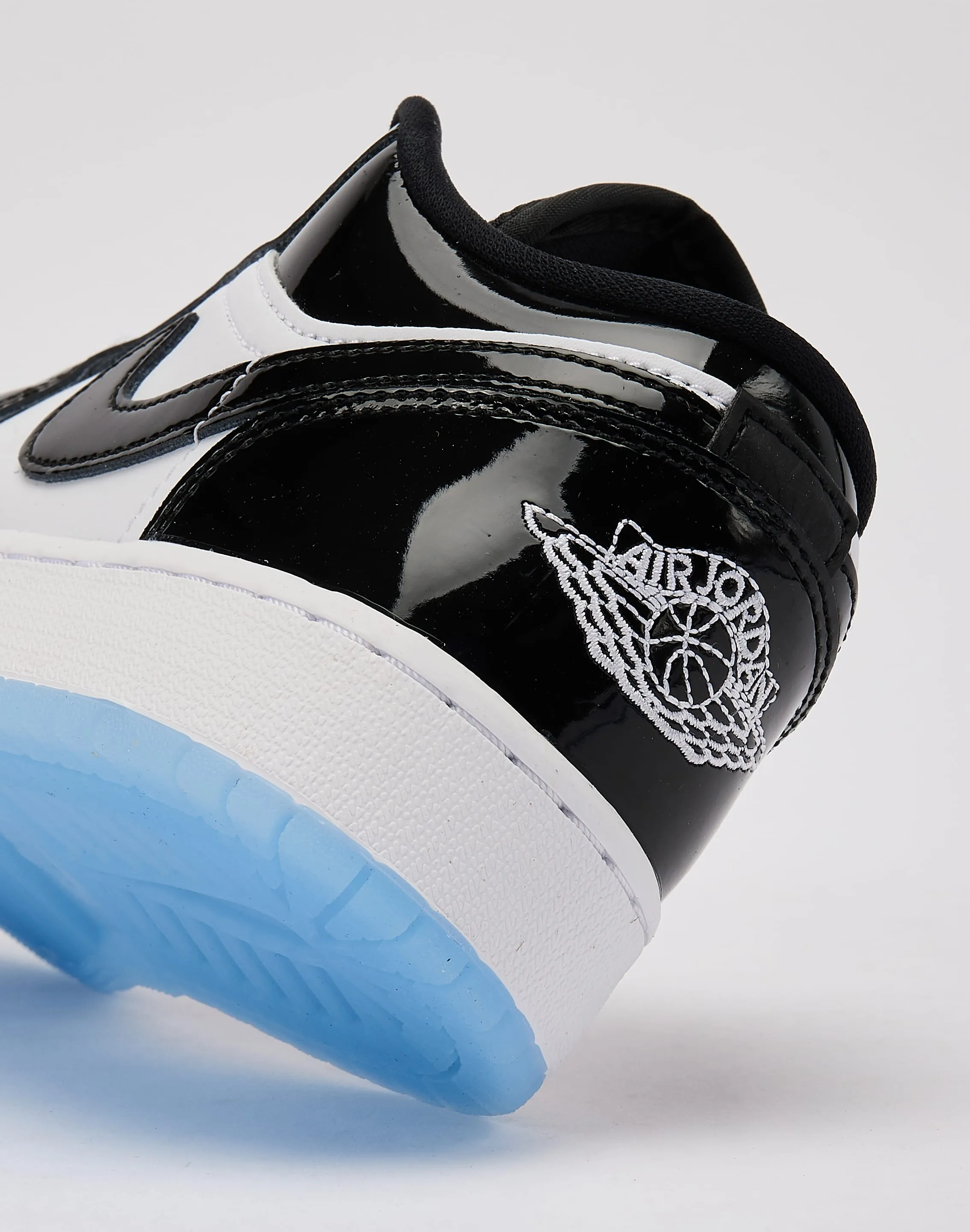 Jordan Air Jordan 1 Low SE 'Concord' Grade-School Cyber Mode Neutral Base