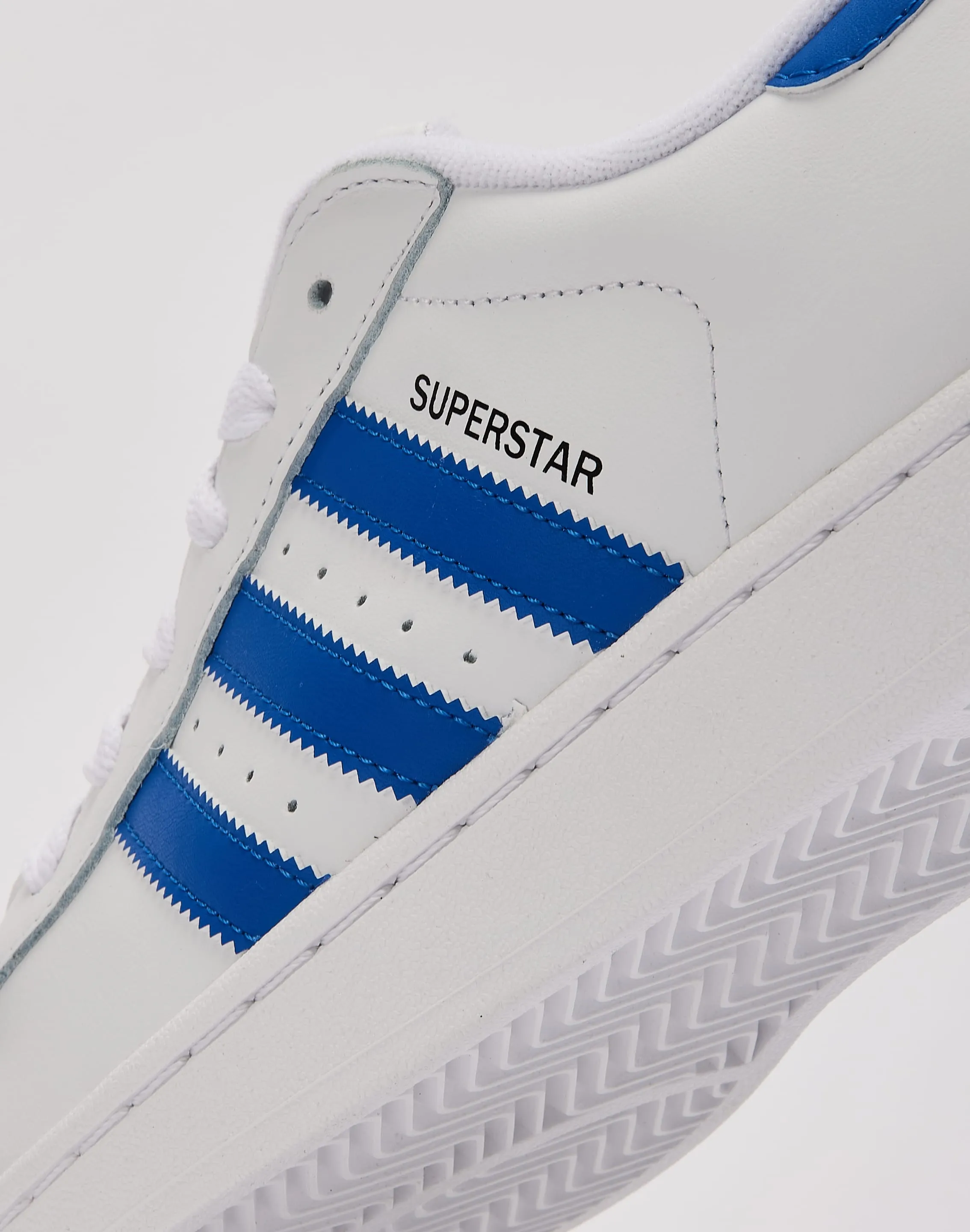 Streetwear Style Easy Run Adidas Superstar II
